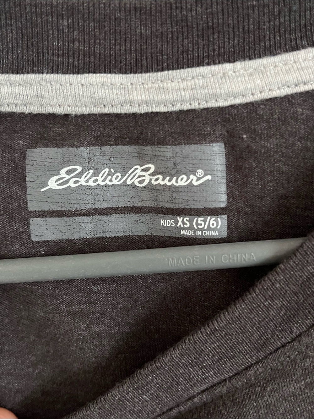Eddie Bauer Boys Long Sleeve Colorblock Tee size XS (5/6) - Picture 3 of 6